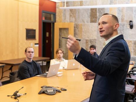 Professor Carter Rockhill teaching a Master of Science in Business course.